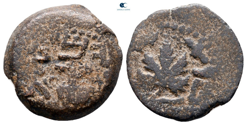 Judaea. Jerusalem. First Jewish War AD 66-70. 
Prutah Æ

17 mm, 2,85 g


...