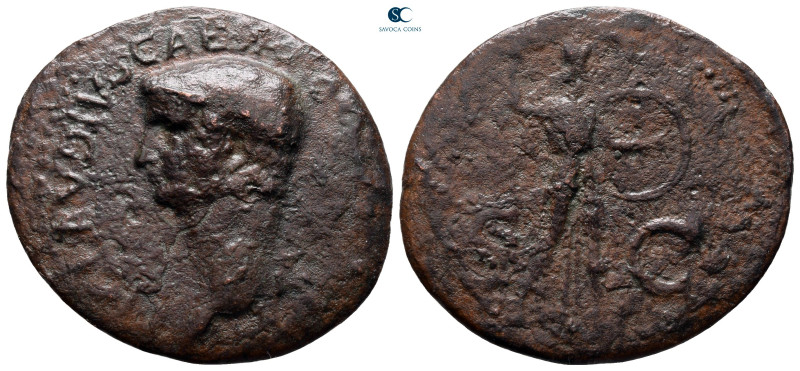 Claudius AD 41-54. Rome
As Æ

31 mm, 8,15 g



fine