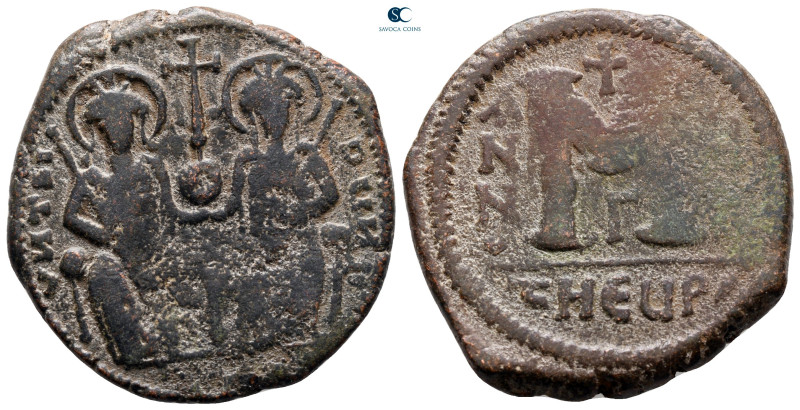 Justin II and Sophia AD 565-578. Theoupolis (Antioch)
Follis or 40 Nummi Æ

3...