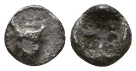 Greek Obol, Ca. 350-300 BC. AR.



Condition: Very Fine



 Weight: 0.55 gr Diameter: 8 mm