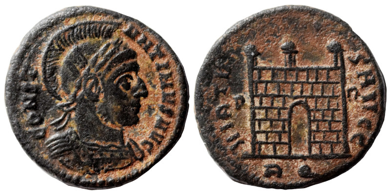 Constantine I, 307/310-337. Follis (bronze, 3.17 g, 19 mm). Rome. CONSTANTINVS A...