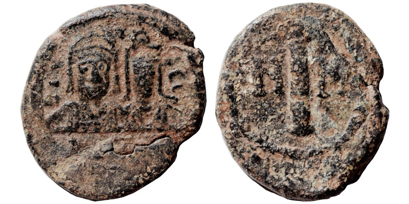 Justin II, with Sophia, 565-578. Decanummium (bronze, 4.01 g, 22 mm) , Carthage....