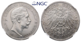 Preußen, Wilhelm II. 1888-1918, 5 Mark 1893. J. 104. Vorzüglich +. Im NGC Plastikholder mit der Bewertung AU 58 (5785789-009)