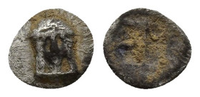 Ionia. Kolophon circa 450-410 BC. Tetartemorion AR 6.3 mm, 0.1 g Facing head of Apollo with long hair / TE monogram within incuse square.