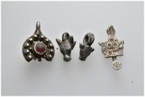Mixed lot 4 pieces SOLD AS SEEN NO RETURNS.