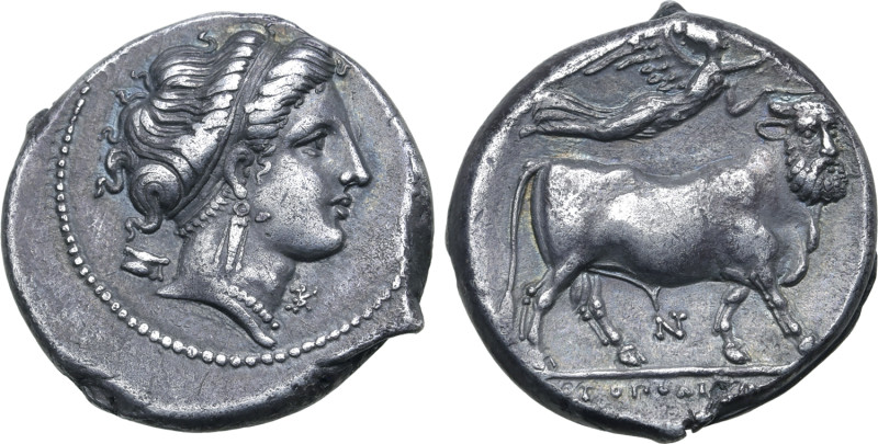 Campania, Neapolis AR Stater. Circa 300-275 BC. Diademed head of Parthenope to r...