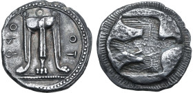 Bruttium, Kroton AR Stater. Circa 530-500 BC. Tripod with legs terminating in lion's feet; ϘPOTO (retrograde) around / Incuse eagle flying to right. H...