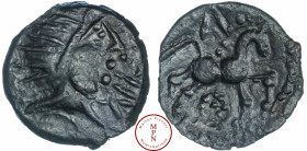 Pictons – Centre Ouest, Bronze VIRII, 60-50 avant J.-C., Av. Tête stylisée à droite, les cheveux en traits, Rv. Cheval bondissant à droite, au-dessous...