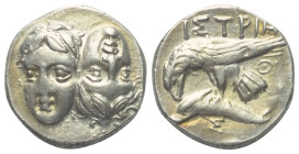 Moesia Inferior. Istros.

 Drachme (Silber). Ca. 340 - 313 v. Chr.
Vs: Zwei jugendliche, männliche Köpfe nebeneinander en face, der rechte umgekehr...