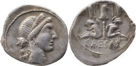 The Roman Republic
C. Iulius Caesar. Denarius, 3,45g. Spain 46-45, AR 18 mm, Diademed head of Venus r.; behind, Cupid. Rev. Two captives seated at sid...