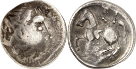 DONAUKELTEN / OSTKELTEN. 
Typ Philippos II. von Makedonien. 
Tetradrachmon (2./1.Jh. v.Chr.) "Sattelkopfpferd- Typ" 7,40g. Kopf des Zeus n.r. / Pfer...