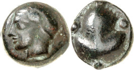 SIZILIEN. 
SELINUS. 
Guss-AE-Tetras (450/425 v.Chr.) 8,68g. Jugendlicher Kopf n. l. / Eppichblatt mit 3 Kugeln, ANS Rosen Coll.74. . 

feine grüne...