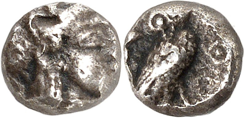 ATTIKA. 
ATHEN. Obolos (1/12 Stater) (um 470 v.Chr.) 0,75g. Behelmter Athenakop...