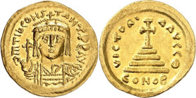 BYZANZ. 
TIBERIUS II. CONSTANTINUS 578-582. Solidus (579/582) 4,43g, Konstantinopel, 9. Off. Panzerbüste mit Perlendiadem, Schild u. Kreuzglobus, v.v...