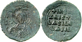 BYZANZ. 
IOHANNES I. Tzimiskes 969-976. Anonymer AE-Follis 31/30mm 11,90g, Konstantinopel. Christkönigsbüste mit Nimbus (mit 2-er Kleinoden) und Bibe...