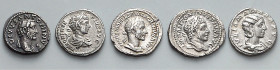 RÖMISCHES KAISERREICH. 
Allgemein: Silbermünzen:. 15 Stücke: Römisches Kaiserreich Denare: Vespasianus, Trajanus, Antoninus Pius (3), Faustina Senior...
