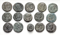 RÖMISCHES KAISERREICH. 
Allgemein: Spätrömische Bronzemünzen. 35 spätrömische Kleinbronzen (11-17mm): Constantin II. (6), Constantius II. (6), Consta...