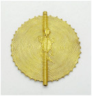 SCHMUCK. 
AFRIKA. 
GHANA / ASHANTI. Perle Sonnenrad mit Emblem Krokodil, F 60mm x 68mm 19,49g. . 

vergoldet vz