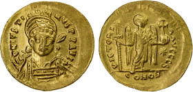 BYZANTINE EMPIRE: Justin I, 518-527, AV solidus (4.43g), Constantinople, S-56, helmeted and cuirassed bust, holding spear and shield // angel facing, ...