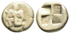 Greek
MYSIA, Kyzikos (Circa 550-450 BC)
EL Hekte – Sixth Stater (11.6mm, 2.39g)
Obv: Nike advancing left, head right, wings spread, holding in right h...