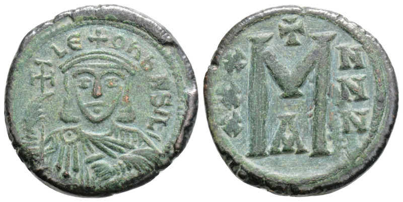 Byzantine
Leo V, the Armenian (813-820 AD) Constantinople
AE Follis or AE Nummi ...
