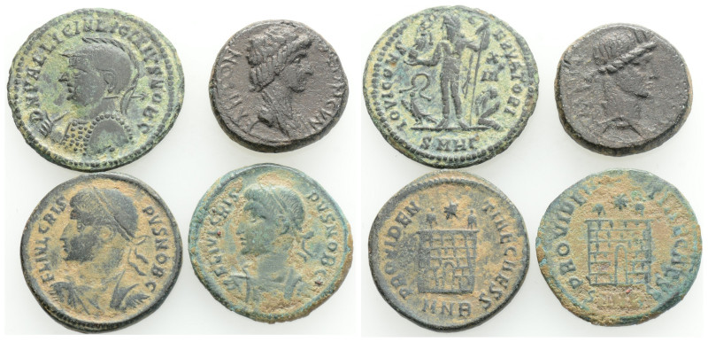 4 pieces as seen.