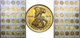 Polish collector coins after 1949
III RP. Klaser 2 zlote GN 1995-2013, 250 pieces w tym Zygmunt II August 

Monety przechowywane w specjalnym klase...