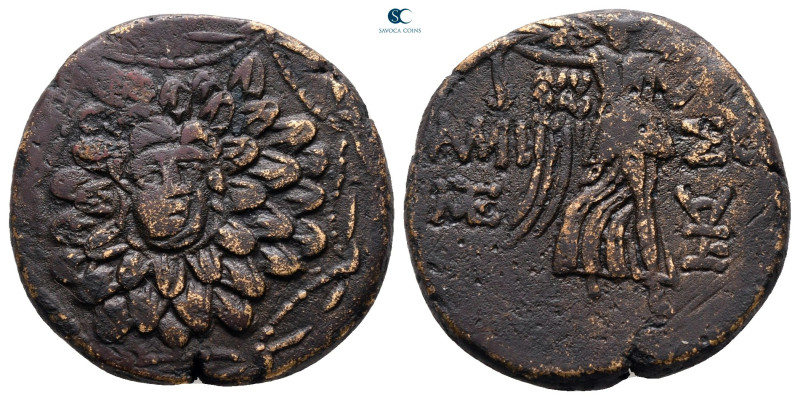 Pontos. Amisos. Time of Mithradates VI Eupator 120-63 BC. 
Bronze Æ

19 mm, 6...