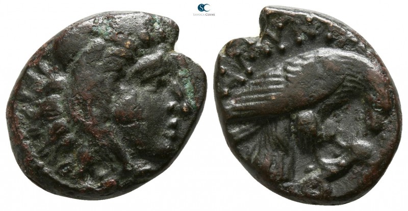 Kings of Macedon. Amyntas III 393-369 BC. 
Bronze Æ

15mm., 3,66g.

Head of...