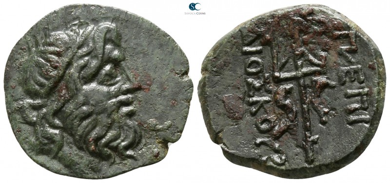 Thrace. Byzantion. ΔIOΣKOYP, magistrate 240-220 BC. 
Bronze Æ

21mm., 4,50g....