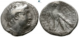 Seleukid Kingdom. Tyre. Antiochos VII Euergetes 138-129 BC. Dated SE 178=135/4 BC. Tetradrachm AR