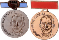 Ausgaben der DDR. 
FDJ. 
Heinz-Kapelle-Medaille (für die FDJ von Westberlin) in Bronze, in zwei Ausführungen: Spange emailliert (1967-69) bzw. Spang...