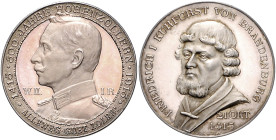 Deutsche Medaillen. 
Brandenburg-Preußen. 
Wilhelm II. 1888-1918. Silbermed. 1915, v. Lauer, auf 500 Jahre Hohenzollern in der Mark Brandenburg, uni...