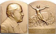 Medaillen auf Landwirtschaft, Gartenbau, Fischerei u. Bienen. 
Österreich. Bronzeplakette 1925, v. Rudolf Marschall, auf Prof. Josef Häusler, Sekretä...