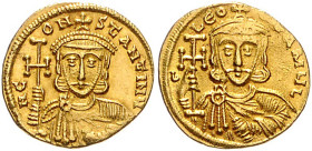 Byzantinische Münzen. 
Constantinus V., 741-775. Solidus, GOLD, 4,44 g, Constantinopel, geprägt 741-751, Bü. des Kaisers v.v., in der Rechten Krücken...