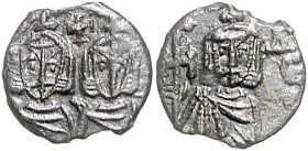 Byzantinische Münzen. 
Constantinus V., 741-775. Bronze-Follis, 1,95 g, Syrakus, geprägt nach 751, bärtige Bü. des Kaisers v.v., daneben re. die bart...