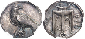 GRÈCE ANTIQUE
Bruttium, Crotone. Statère ou nomos ND (425-350 av. J.-C.), Crotone.
NGC Ch AU 3/5 5/5 Fine style (6290617-004).
Av. Aigle à gauche, ...