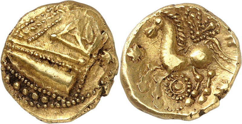 GAULE
Rèmes ou Trévires. Statère d’or à l’œil et au cheval à gauche ND (100-50 ...