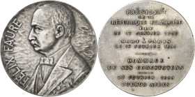 ARGENTINE
République. Médaille, hommage de la colonie française au Président Félix Faure, mort à Paris 1899, Buenos Aires ?
Av. FELIX FAURE. Buste d...