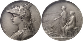 FRANCE
IIIe République (1870-1940). Médaille, centenaire de la Banque de France par O. Roty 1900, Paris.
NGC MS 66 (5790015-003).
Av. CENTENAIRE. D...