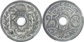 FRANCE
IIIe République (1870-1940). Présérie de 25 centimes Lindauer, date avec points, tranche cannelée, Frappe spéciale (SP) 1940, Paris.
PCGS SP6...