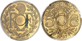 FRANCE
IIIe République (1870-1940). Épreuve de 5 centimes Lindauer, petit module, en bronze-aluminium, non perforé, Frappe spéciale (SP) 1937, Paris....