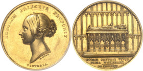 GRANDE-BRETAGNE
Victoria (1837-1901). Médaille d’Or, prix de la Reine du Winchester College, par Benjamin Wyon, avec attribution à Alfred Eckhard Zim...