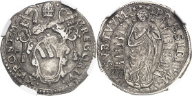 ITALIE
Vatican, Grégoire XV (1621-1623). Teston ND (1621-1623), Rome.
NGC XF 45 (6141774-002).
Av. GREGORIV. - .XV. PONT. M. Écu ovale aux armes du...
