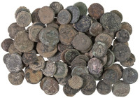 Lots und Sammlungen
 ca. 104 unterschiedlich erhaltene und meist griechische Bronzenominale, bitte besichtigen