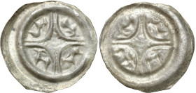 Medieval coins 
POLSKA / POLAND / POLEN / SCHLESIEN

Leszek Biały (1202-1227). Brakteat - BEAUTIFUL and RARE 

Aw.: Łuki tworzące krzyż z kółkiem...