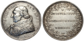 Roma, Pio VIII (1829-1830), medaglia premio dell’Università di Roma 1830 anno II, RRRR Ag mm 44 g 32,02 medaglia non censita nell’Imponente opera sull...