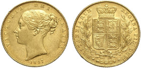 Great Britain, Victoria (1837-1901), Shiled Sovereign 1847, Au mm 22 lieve colpetto, q.SPL