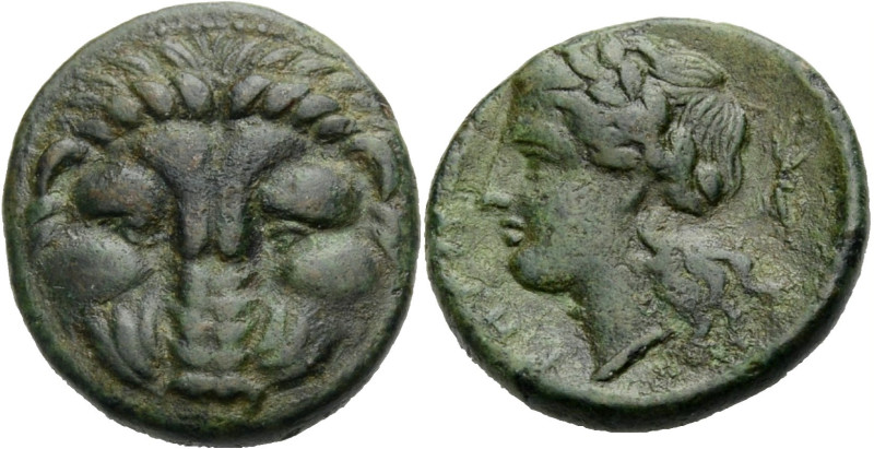 Bruttium. 
Rhegion. 
Bronze, ca. 218 v. Chr. Löwenmaske von vorne. Rv. RHGINWN...