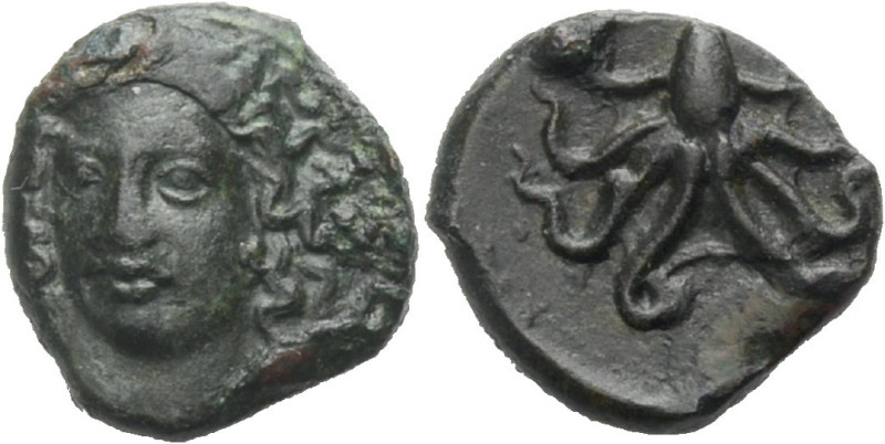 Sizilien. 
Syrakus. 
Tetras, Bronze, um 405 v. Chr. Arethusakopf von vorne, le...